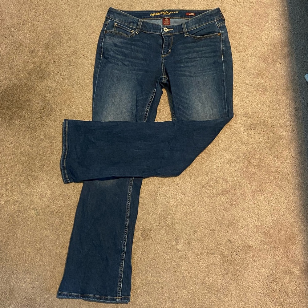Arizona Curvy Bootcut Jeans